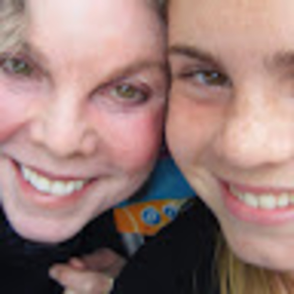 Meet your Posher, Leslie